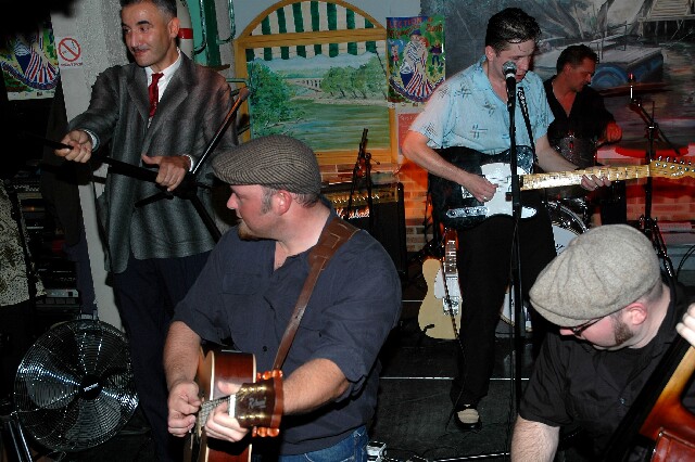 min 2006 10 01 guinguette mp 162